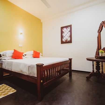 Villa Halcyon Rest Hikkaduwa Esterno foto