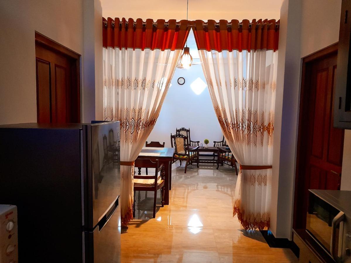 Villa Halcyon Rest Hikkaduwa Esterno foto
