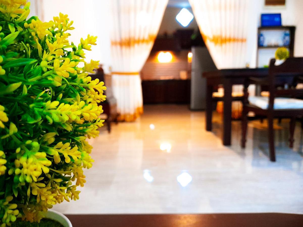 Villa Halcyon Rest Hikkaduwa Esterno foto