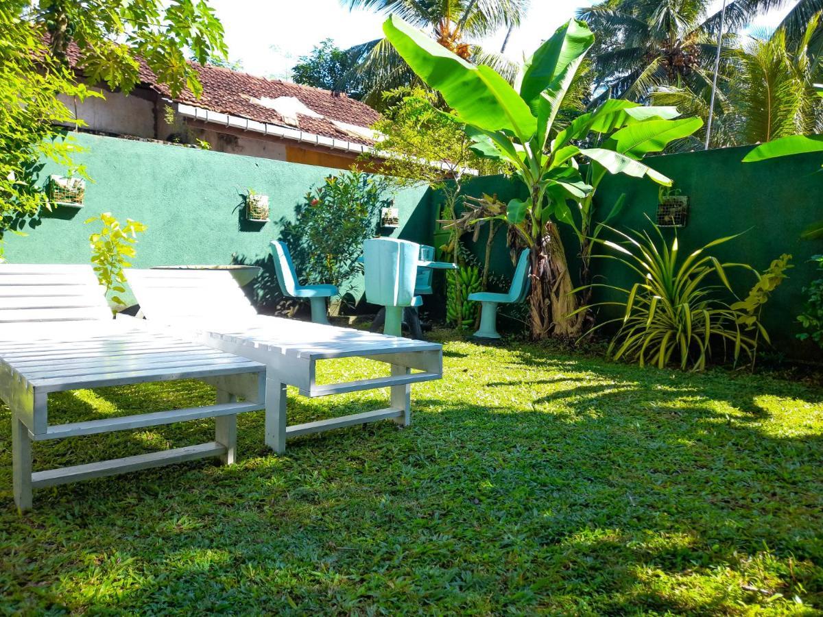 Villa Halcyon Rest Hikkaduwa Esterno foto
