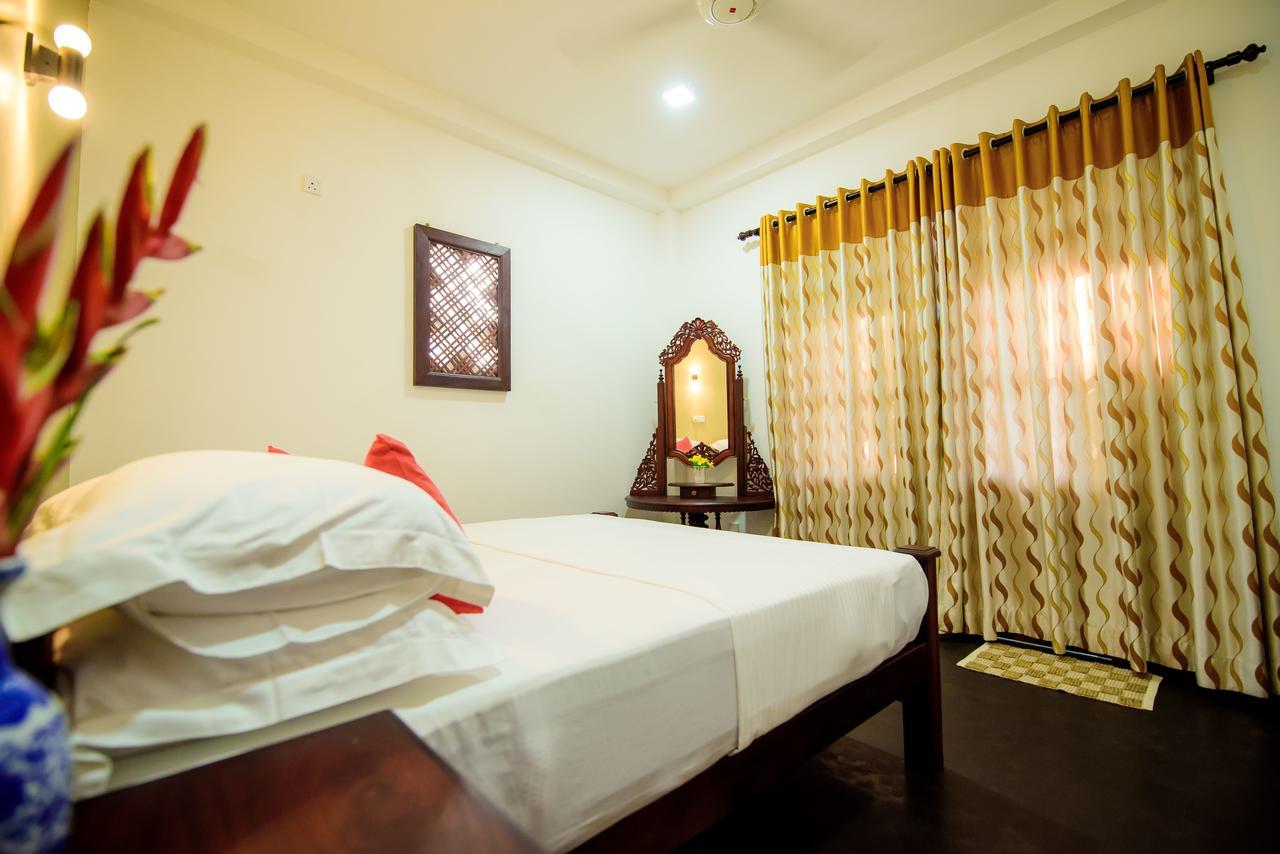 Villa Halcyon Rest Hikkaduwa Esterno foto